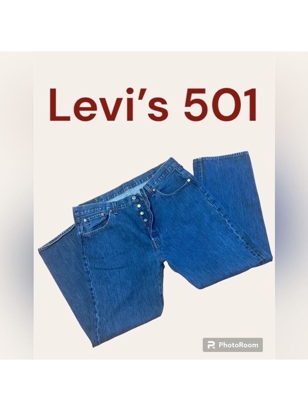Levi’s-men’s size 40x30 medium wash 501 button fly. Like new preowned condition